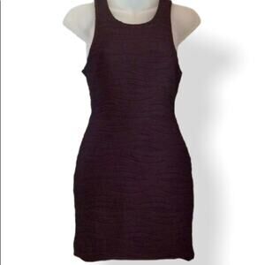 Small black dress sleeveless